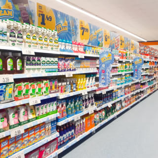 745-bandm-border-store-13