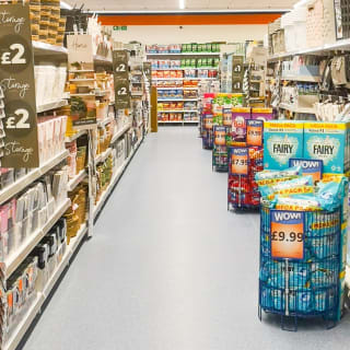 745-bandm-border-store-2