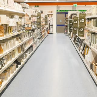 745-bandm-border-store-5