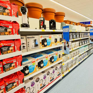 746-bandm-carlton-street-store-24