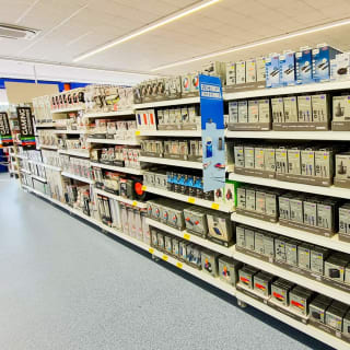 746-bandm-carlton-street-store-26