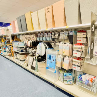 746-bandm-carlton-street-store-38