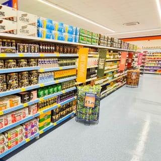 746-bandm-carlton-street-store-8