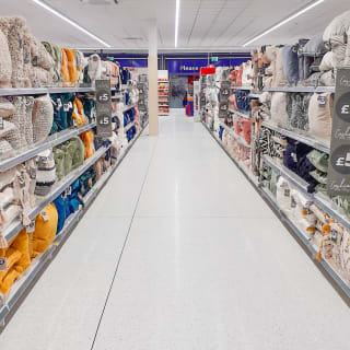 747-bandm-cupar-store-22