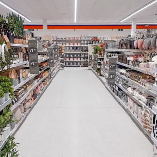 747-bandm-cupar-store-23