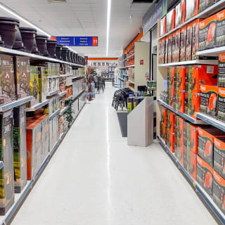 747-bandm-cupar-store-28