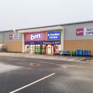 747-bandm-cupar-store-31