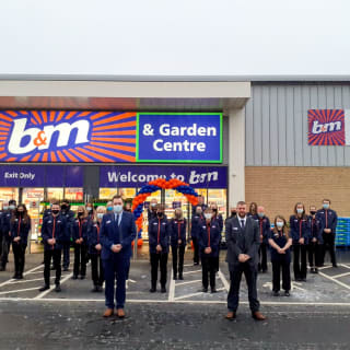 747-bandm-cupar-store-32