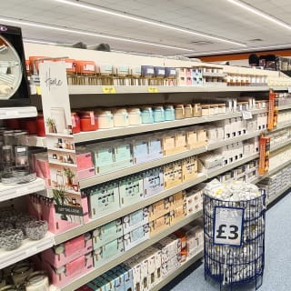 748-bandm-broxburn-store-2