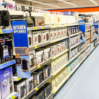 749-bandm-festival-park-store-11