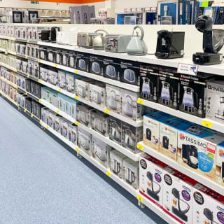 751-bandm-colindale-store-27