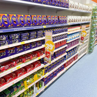 751-bandm-colindale-store-34