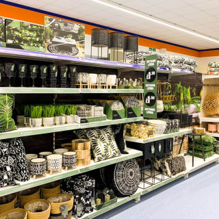 752-bandm-seamer-road-store-16