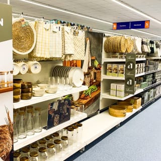 752-bandm-seamer-road-store-39