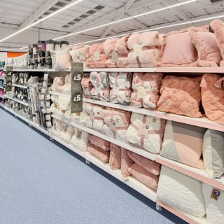 753-bandm-springkerse-store-6