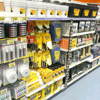 754-bandm-pitsea-store-24