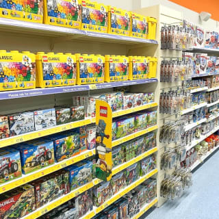 754-bandm-pitsea-store-30