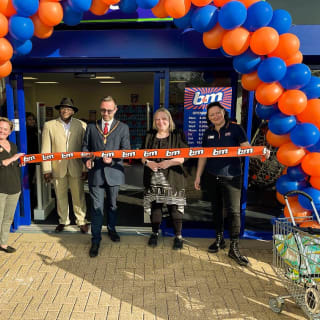 754-bandm-pitsea-store-39