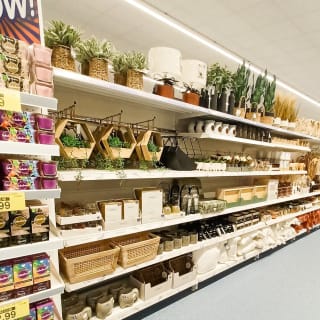 755-bandm-store-borehamwood-12
