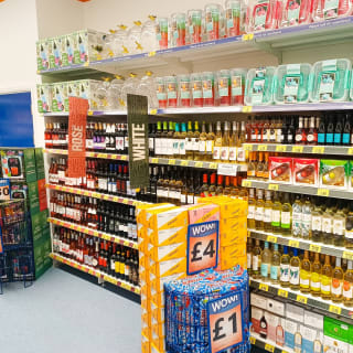 755-bandm-store-borehamwood-16