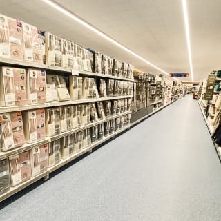 755-bandm-store-borehamwood-6
