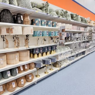 756-bandm-turner-rise-store-10