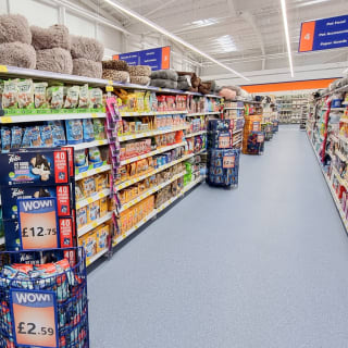 756-bandm-turner-rise-store-15