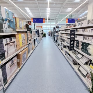 756-bandm-turner-rise-store-28