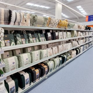 756-bandm-turner-rise-store-39