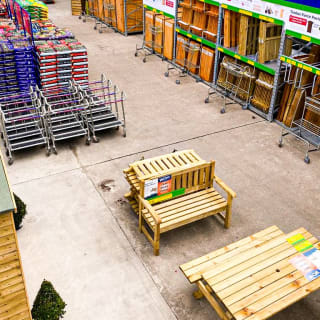 759-bandm-store-tinkersway-garden-centre-3