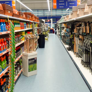 759-bandm-tinkersway-nottingham-store-opening-17