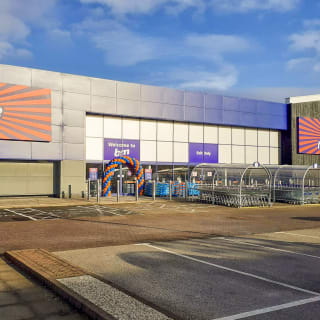 759-bandm-tinkersway-nottingham-store-opening-22