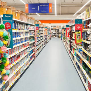 759-bandm-tinkersway-nottingham-store-opening-6