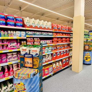 761-bandm-cardiff-store-opening-11