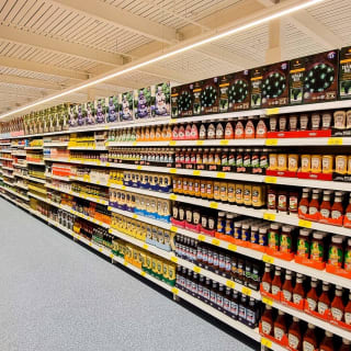 761-bandm-cardiff-store-opening-23