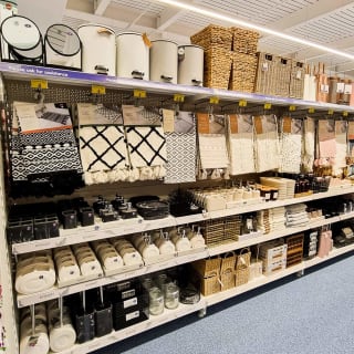 761-bandm-cardiff-store-opening-8