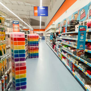 763-bandm-glenrothes-store-opening-24