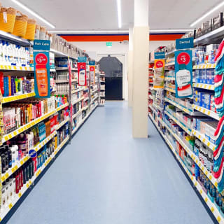 765-bandm-huyton-store-7