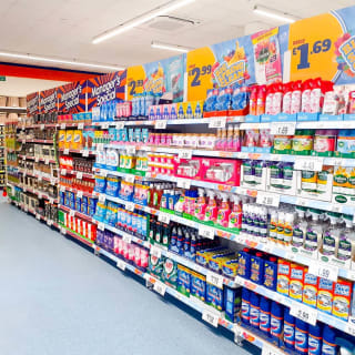 765-bandm-huyton-store