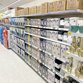 772-bandm-macclesfield-store-26