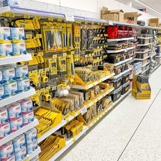 772-bandm-macclesfield-store-30