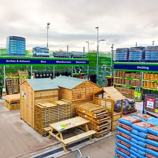 774-bmstores-tamworth-garden-centre-10