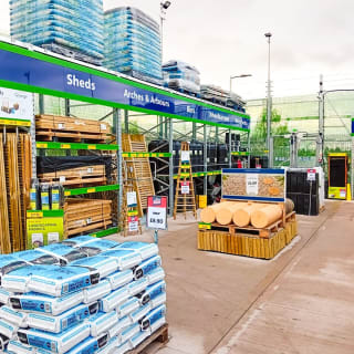 774-bmstores-tamworth-garden-centre-2