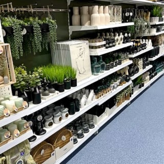 775-bandm-boucher-road-store-49