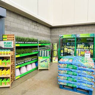 776-bmstores-gunness-store-opening-2