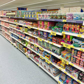 776-bmstores-gunness-store-opening-40