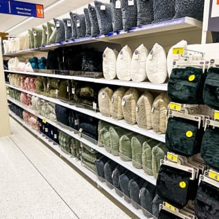 781-bmstores-barrhead-store-opening-instore-17