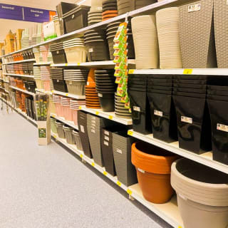 782-bmstores-fazakerley-store-opening-27