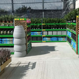 784-bmstores-reading-brunel-store-with-garden-centre-10