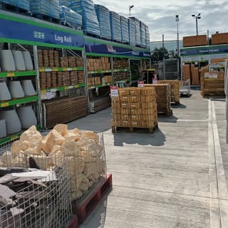 784-bmstores-reading-brunel-store-with-garden-centre-7